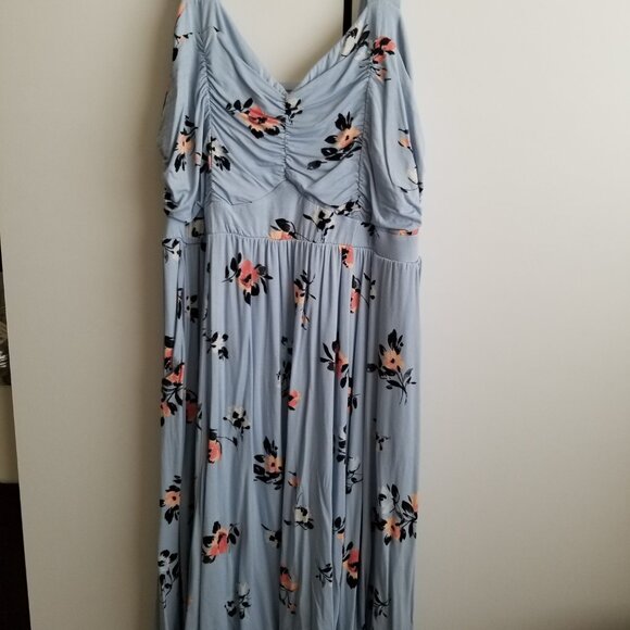 Soft Skater Dress - Picture 3 of 11